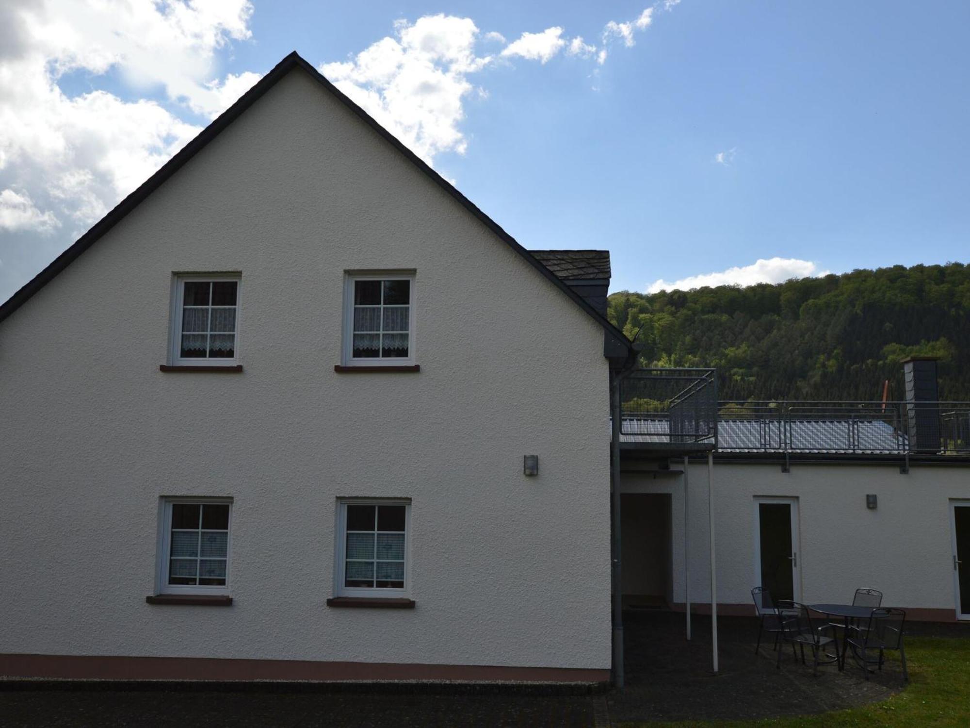 Cosy Holidayhome Near The Forest Zendscheid Exterior photo